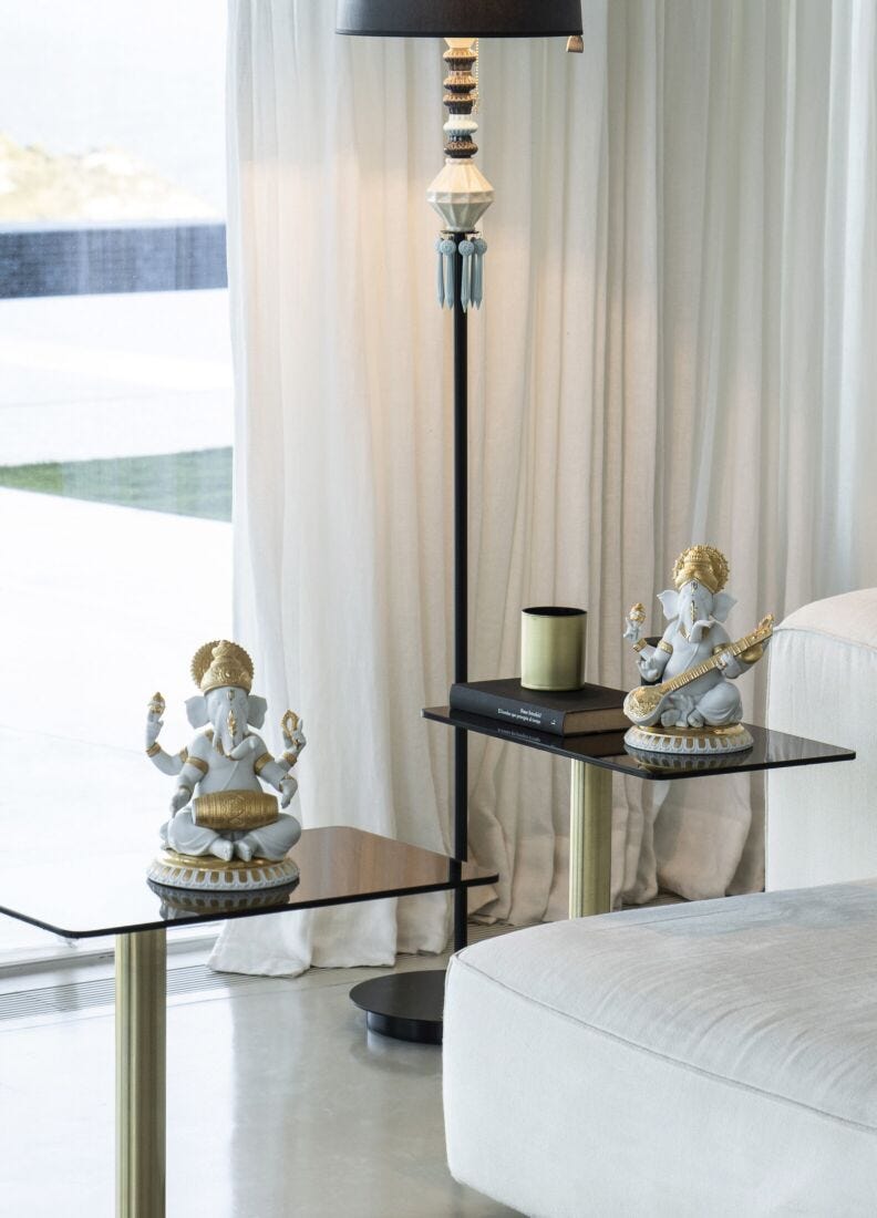 lladro Figura Ganesha con Veena. Lustre oro Oferta exclusiva