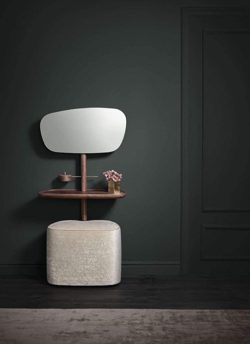 nomon Dressing table with cream pouf Último día