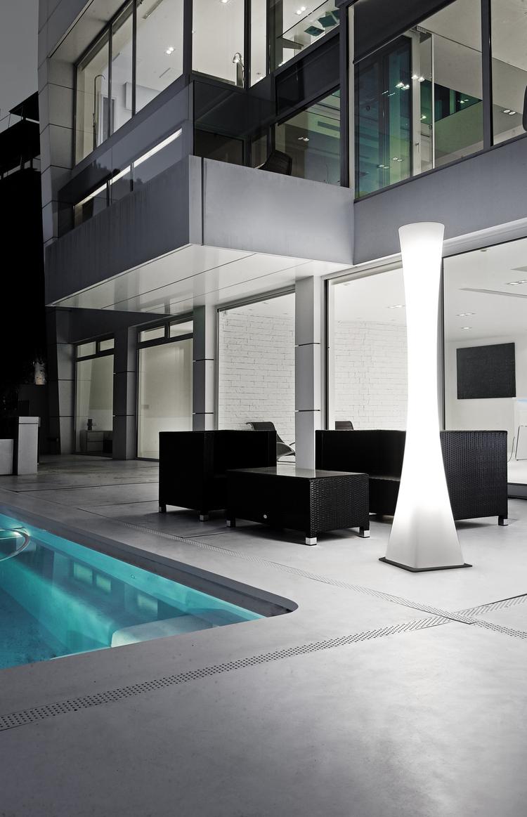 pujol iluminación P-932/EXTPie de salón exterior LED en Policarbonato. FIJACIÓN DIRECTA AL SUELO. VER INSTRUCCIONES DE USO Precio ultrabajo