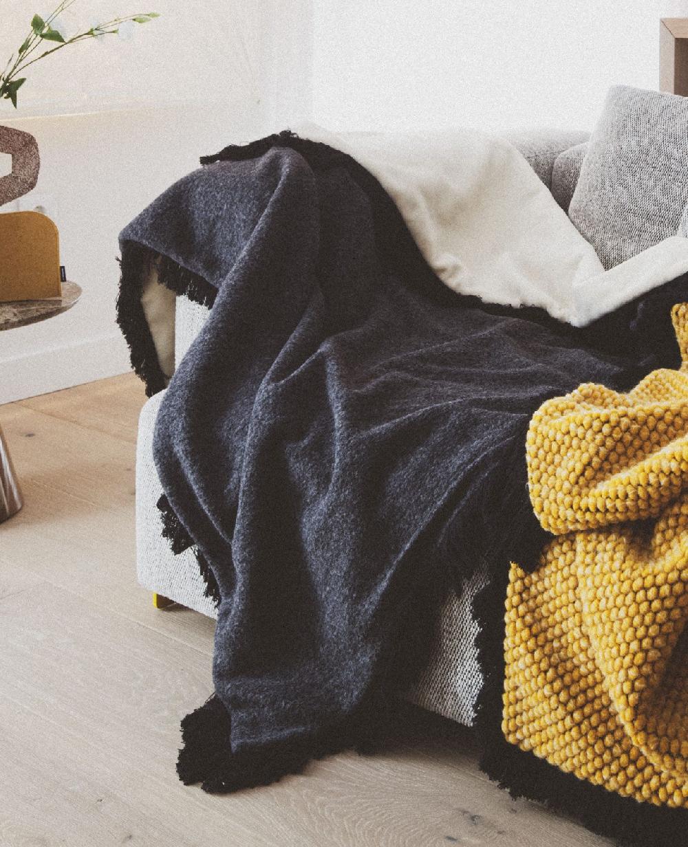 sancal Tápame Mucho L					 					Monochrome Envío internacional gratuito