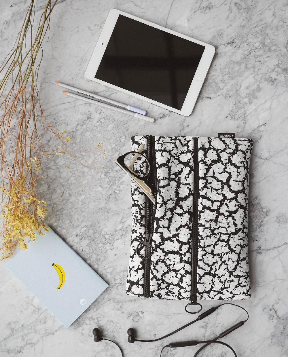 sancal Rift Funda Protectora S - Blanca					 					27cm x 20cm 2025